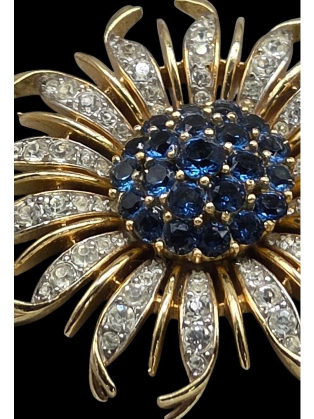 Vintage Crown Trifari Alfred Philippe Blue Crystal Chrysanthemum Flower Brooch - Picture 16 of 16